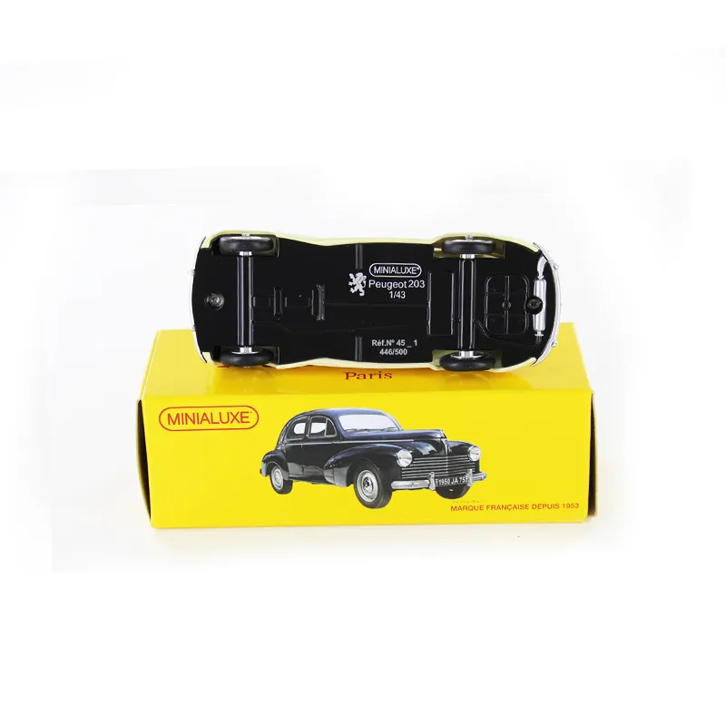 voitures-miniatures-minialuxe-Peugeot-203-Grande-Lunette-crème-3.webp