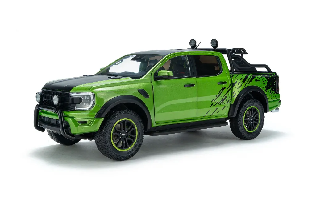 ford-ranger-raptor-metallic-green-2024-01.webp