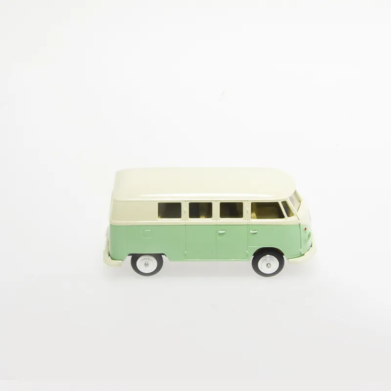 voitures-miniature-minialuxe-volkswagen-combi-bus-swarovski-vert-7.webp