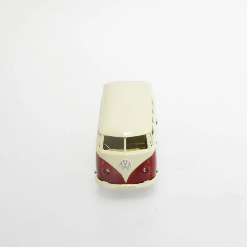 voitures-miniature-minialuxe-volkswagen-combi-bus-swarovski-rouge-4.webp