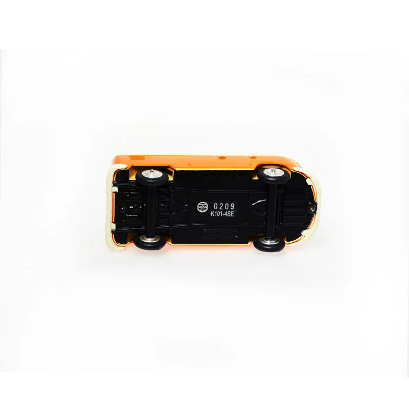 voitures-miniatures-minialuxe-volkswagen-combi-van-swarovski-orange-3.webp