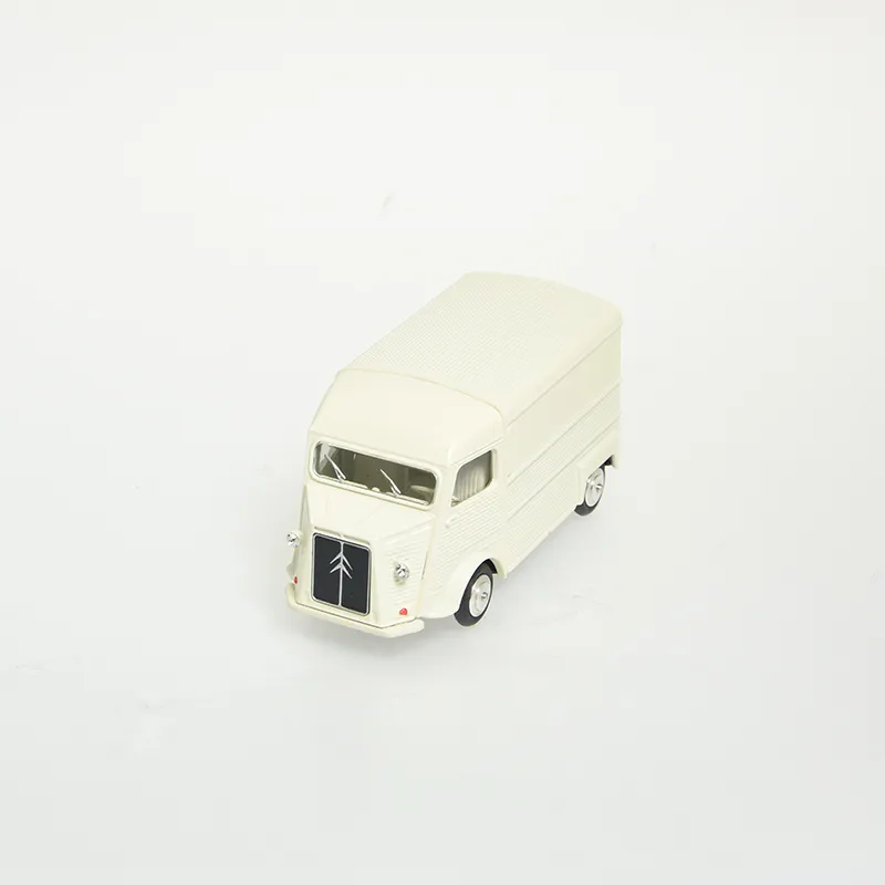 voitures-miniature-minialuxe-citroen-typeh-swarovski-creme-1.webp