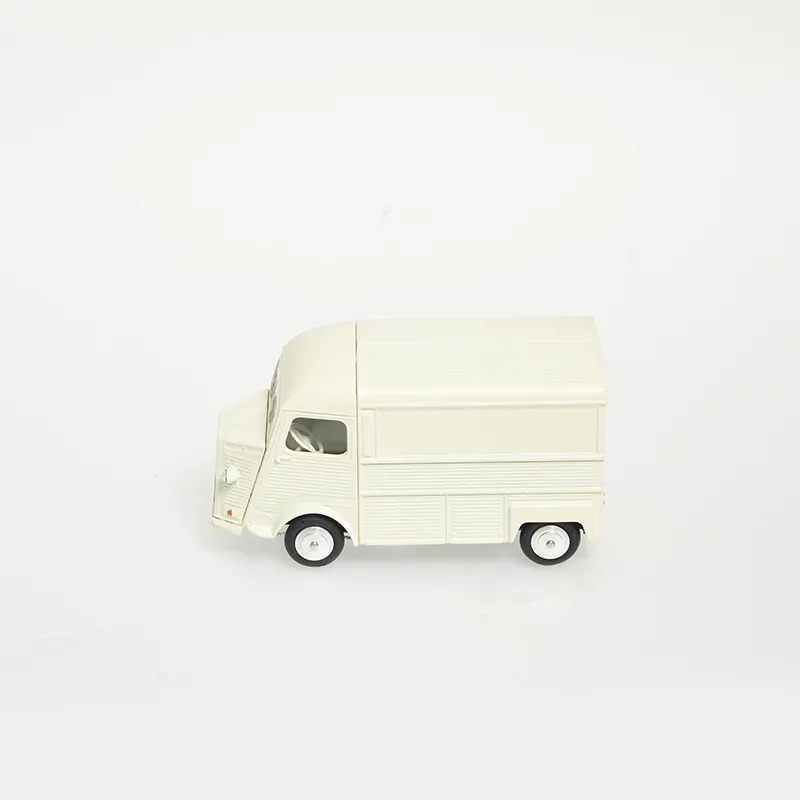 voitures-miniature-minialuxe-citroen-typeh-swarovski-creme-6.webp
