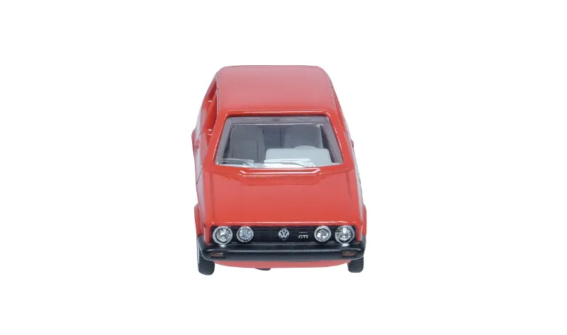 voitures-miniatures-minialuxe-Volkswagen-Golf-rouge-11.webp