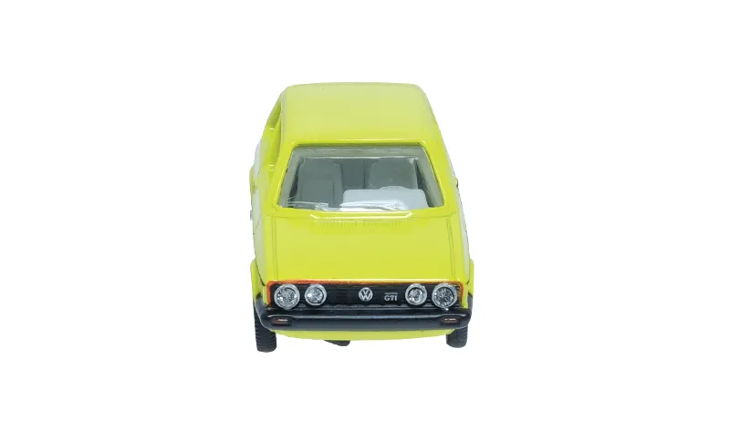 voitures-miniatures-minialuxe-Volkswagen-Golf-jaune-11.webp