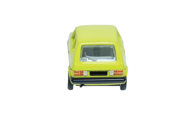 voitures-miniatures-minialuxe-Volkswagen-Golf-jaune-5.webp