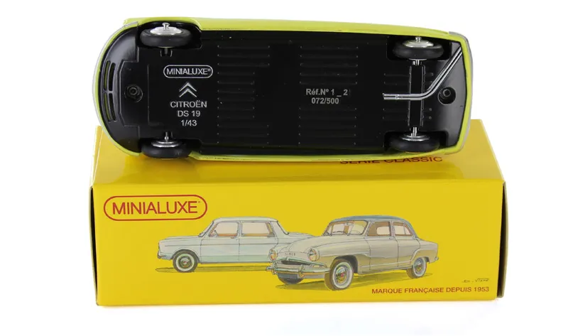 voitures-miniatures-minialuxe-Citroën-DS-19-jaune-3.webp