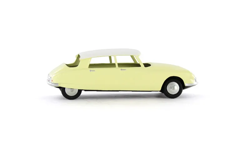 voitures-miniatures-minialuxe-Citroën-DS-19-jaune-6.webp