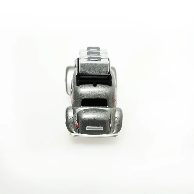 voitures-miniatures-minialuxe-citroen-traction-bagages-gris-swarovski-5.webp