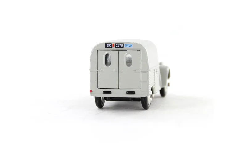 voitures-miniatures-minialuxe-Citroën-2-CV-Fourgonnette-Luciano-gris-luciano-5.webp