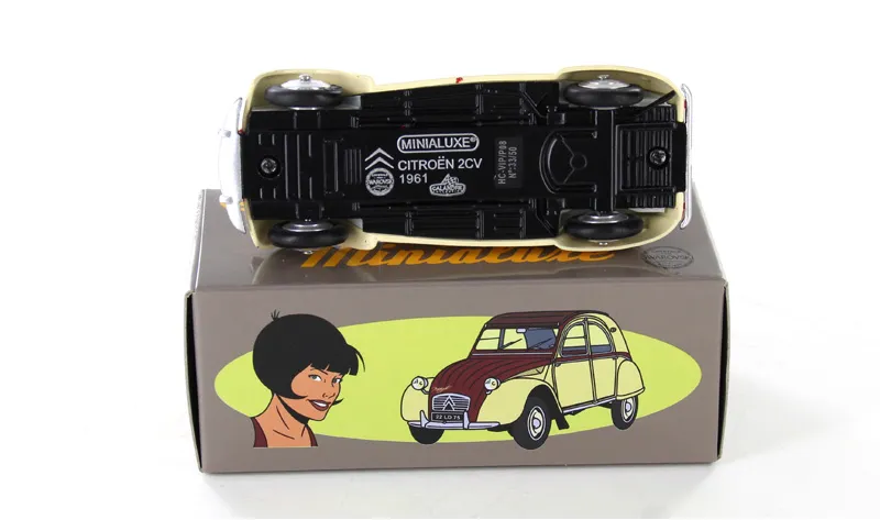 voitures-miniatures-minialuxe-Citroën-2CV-1961-Capote-ouverte-rouge-margot-3.webp
