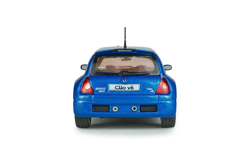 renault-clio-v6-ph-2-bleu-iliade-2003-03-2048x1366.webp