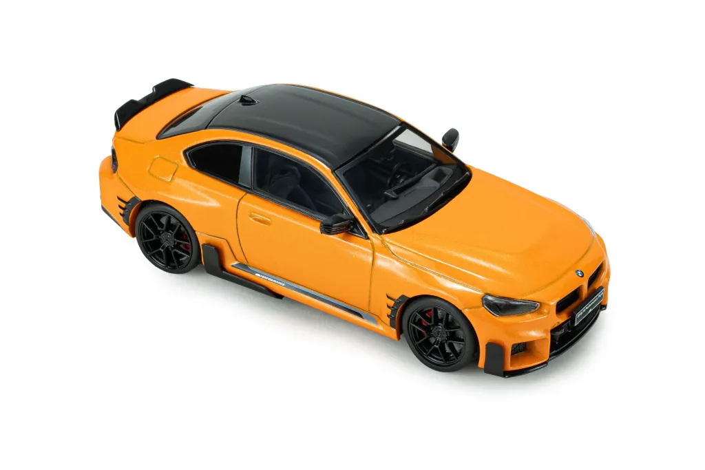 bmw-m2-m-performance-papaya-orange-2024-10-2048x1366.webp