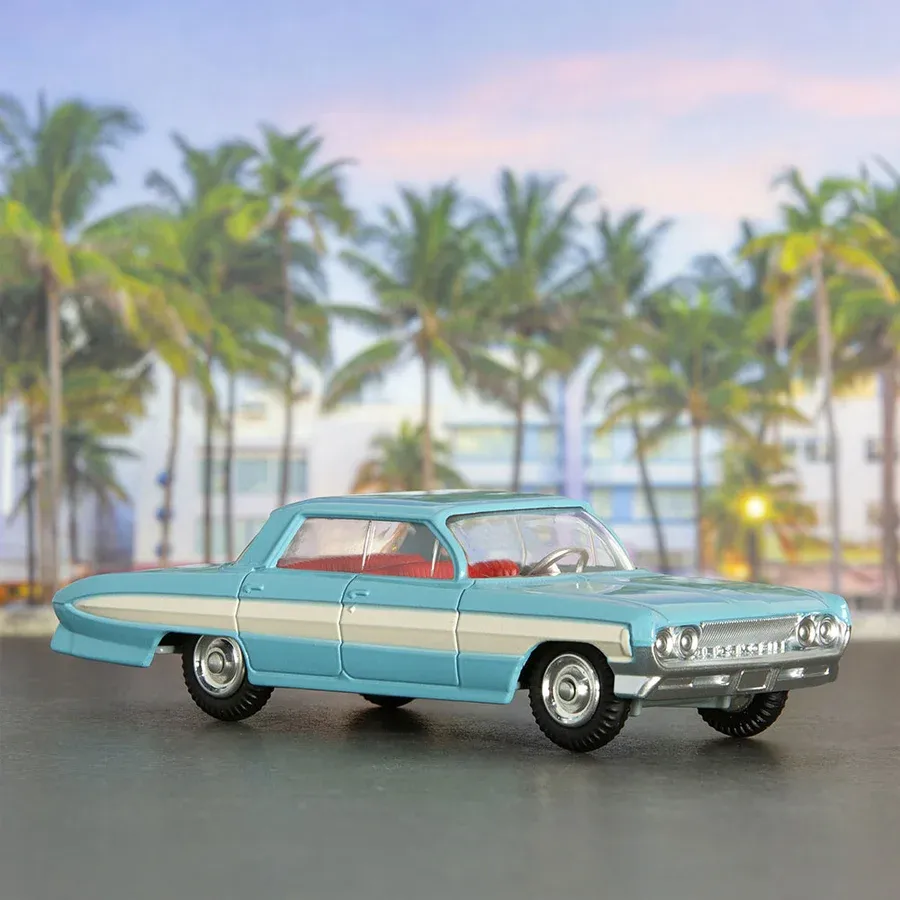 Oldsmobile-Super88-lifestyle-sq_900x.webp