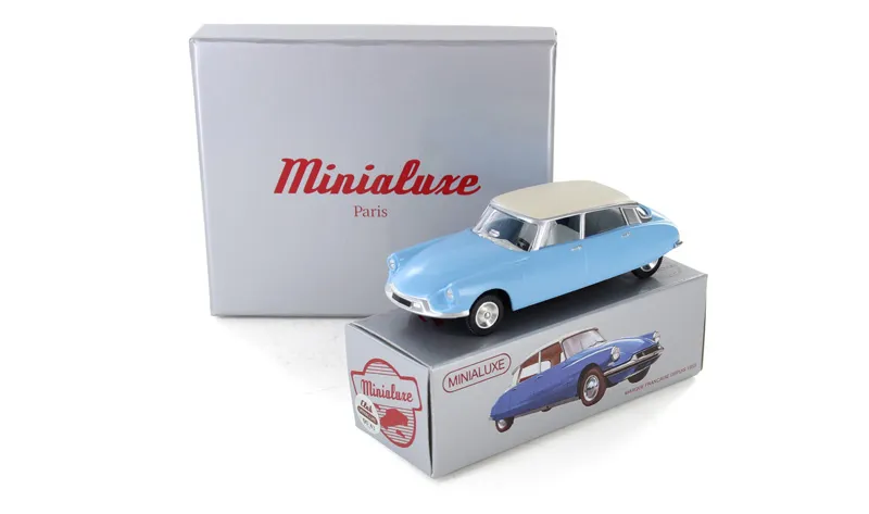 voitures-miniatures-minialuxe-Citroën-DS-19-bleu-9.webp
