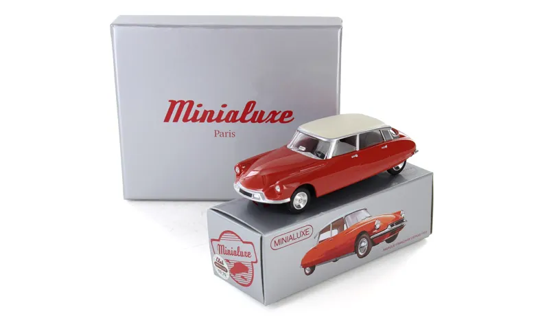voitures-miniatures-minialuxe-Citroën-DS-19-rouge-9.webp