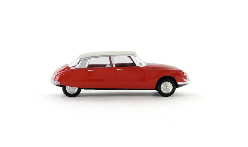 voitures-miniatures-minialuxe-Citroën-DS-19-rouge-6.webp