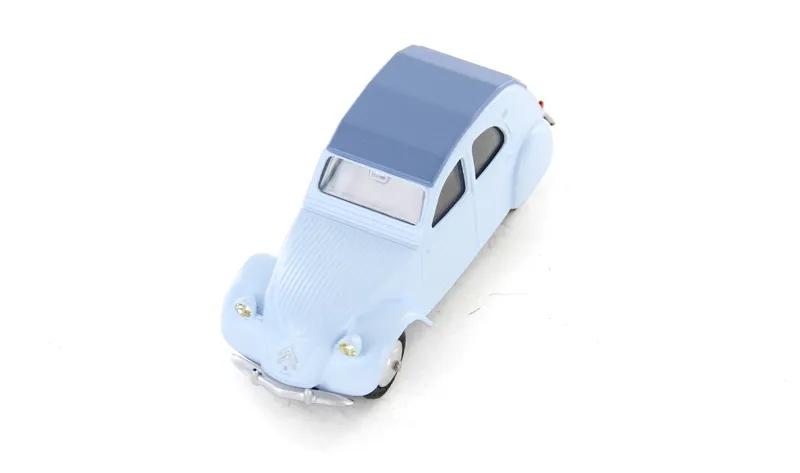 voitures-miniatures-minialuxe-Citroën-2-CV-bleu-4.webp