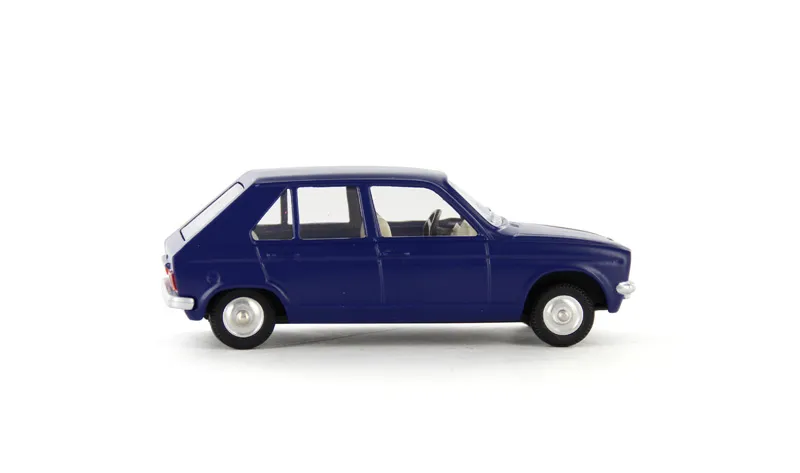 voitures-miniatures-minialuxe-Peugeot-104-bleu-6.webp