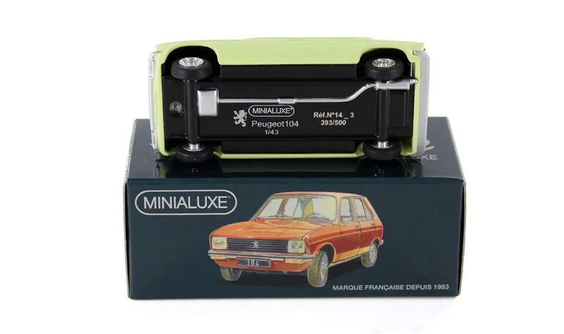 voitures-miniatures-minialuxe-Peugeot-104-vert-3.webp