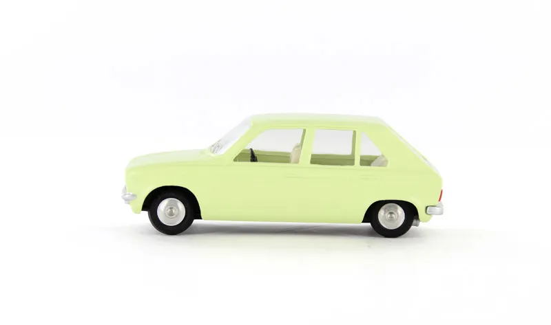 voitures-miniatures-minialuxe-Peugeot-104-vert-7.webp