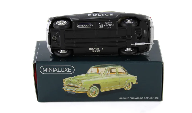 voitures-miniatures-minialuxe-Simca-Aronde-police-3.webp
