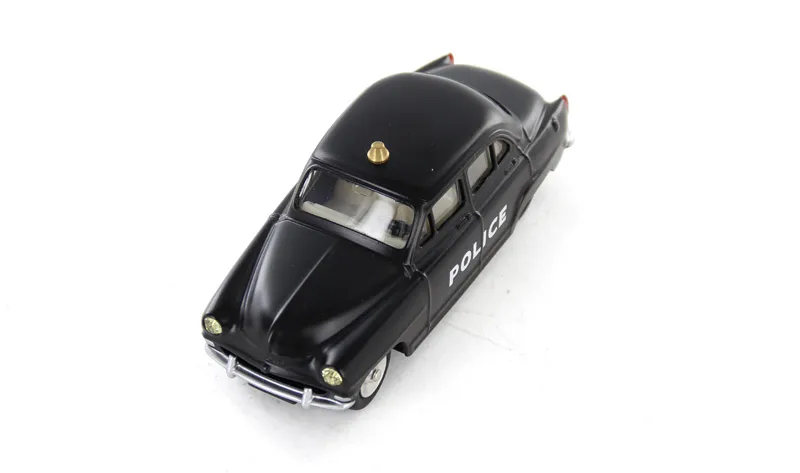 voitures-miniatures-minialuxe-Simca-Aronde-police-4.webp