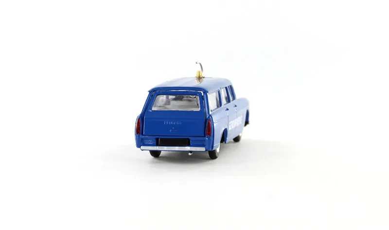 voitures-miniatures-minialuxe-Peugeot-404-break-gendarmerie-5.webp