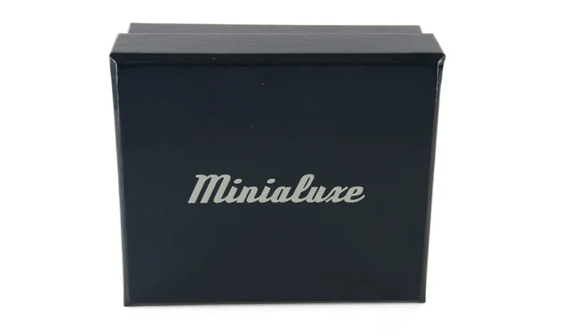voitures-miniatures-minialuxe-Austin-Minor-Morris-rouge-8.webp
