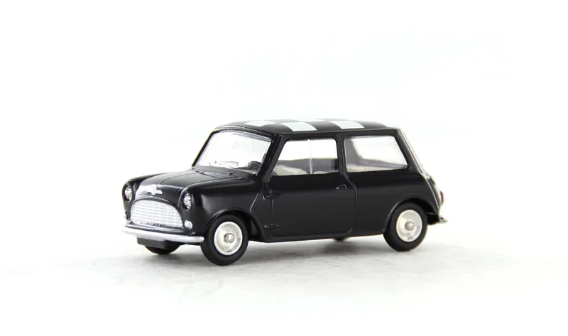 voitures-miniatures-minialuxe-Austin-Minor-Morris-noir-1.webp