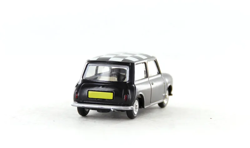 voitures-miniatures-minialuxe-Austin-Minor-Morris-noir-5.webp