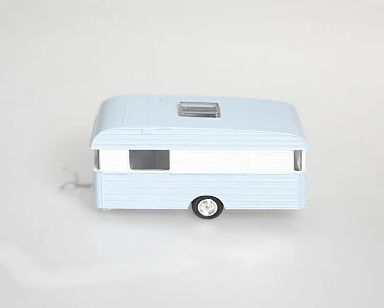 voitures-miniatures-minialuxe-Caravane-bleu-6.webp