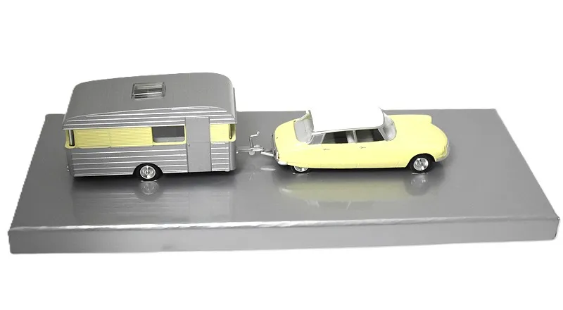 voitures-miniatures-minialuxe-Coffret-caravane-jaune-7.webp