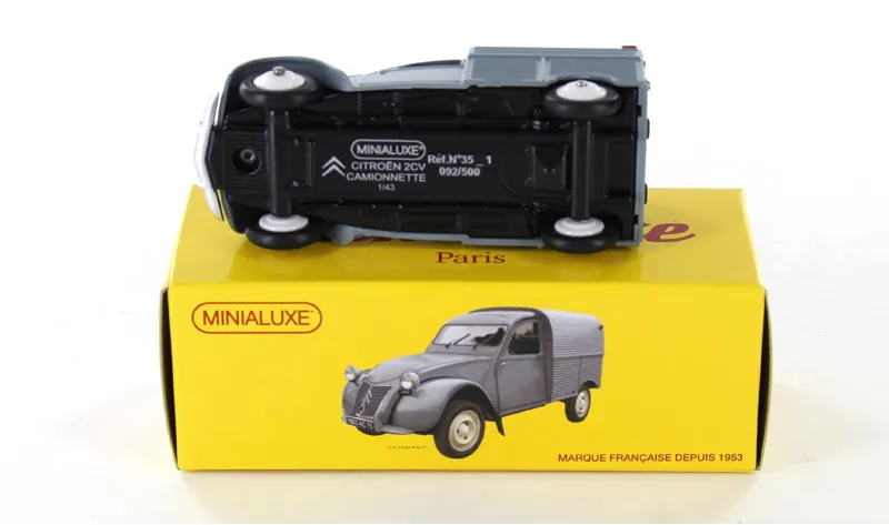 voitures-miniatures-minialuxe-Citroën-2CV-Camionnette-2-portes-gris-3.webp
