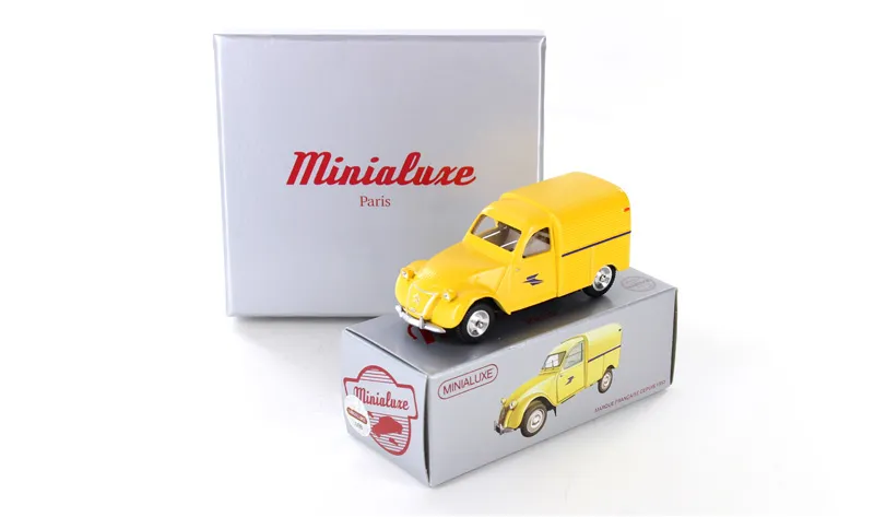 voitures-miniatures-minialuxe-Citroën-2CV-Camionnette-2-portes-poste-9.webp