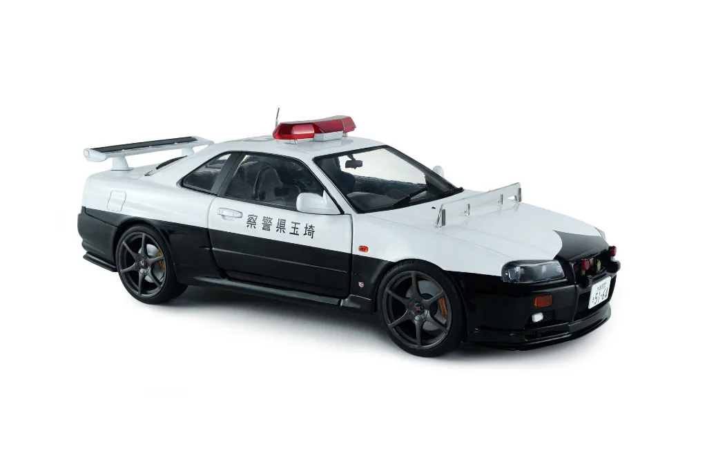 nissan-skyline-gt-r-bnr34-japanese-police-1999-06.webp