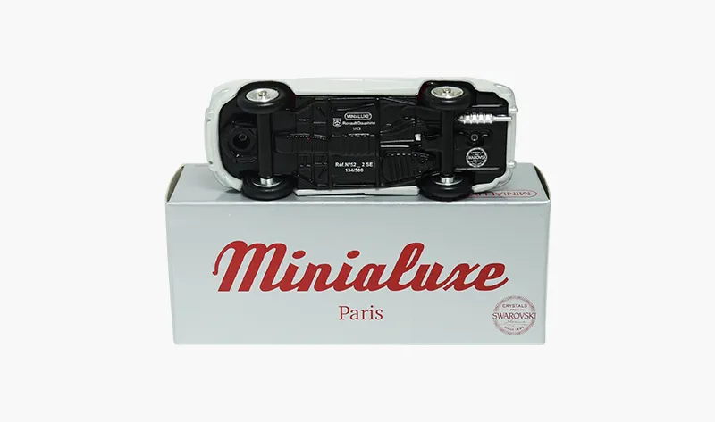 voitures-miniatures-minialuxe-renault-dauphine-gris-3.webp