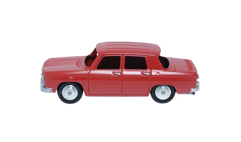 voitures-miniatures-minialuxe-Renault-R8-gordini-rouge-swarosvki-7.webp