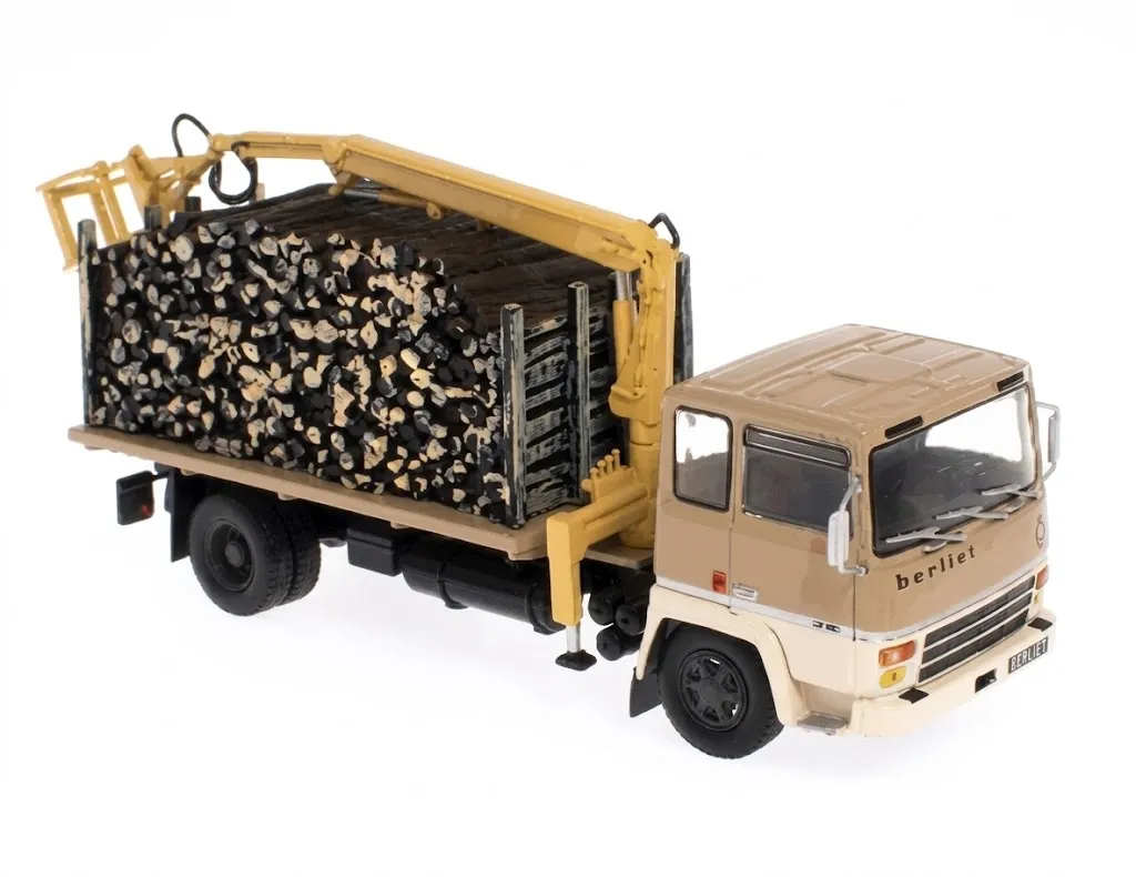 [ACBER036A] 1:43 BERLIET GR 280 TRANSPORT DE BOIS AVEC GRUE HYDRAULIQUE