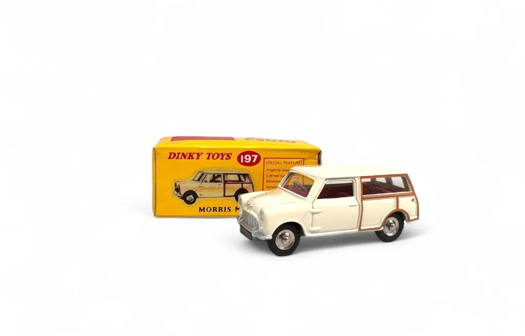1:43 MORRIS MINI-TRAVELLER
