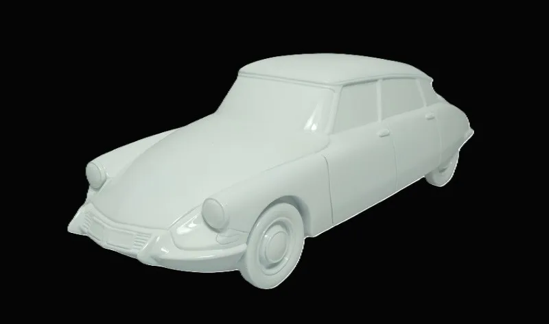 [F100_3] 1:12 CITROËN DS BLANC (RESINE CREUSE, 1700g)