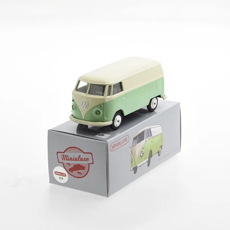 [K101_1 SE] 1:43 VOLKSWAGEN COMBI VAN VERT