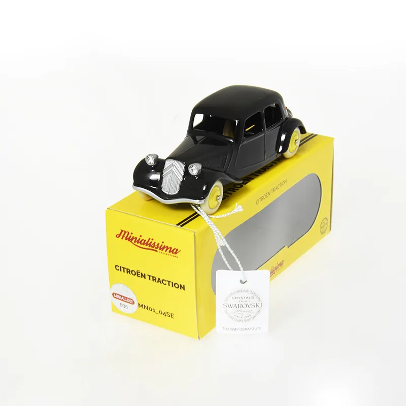 1:43 CITROEN TRACTION NOIR