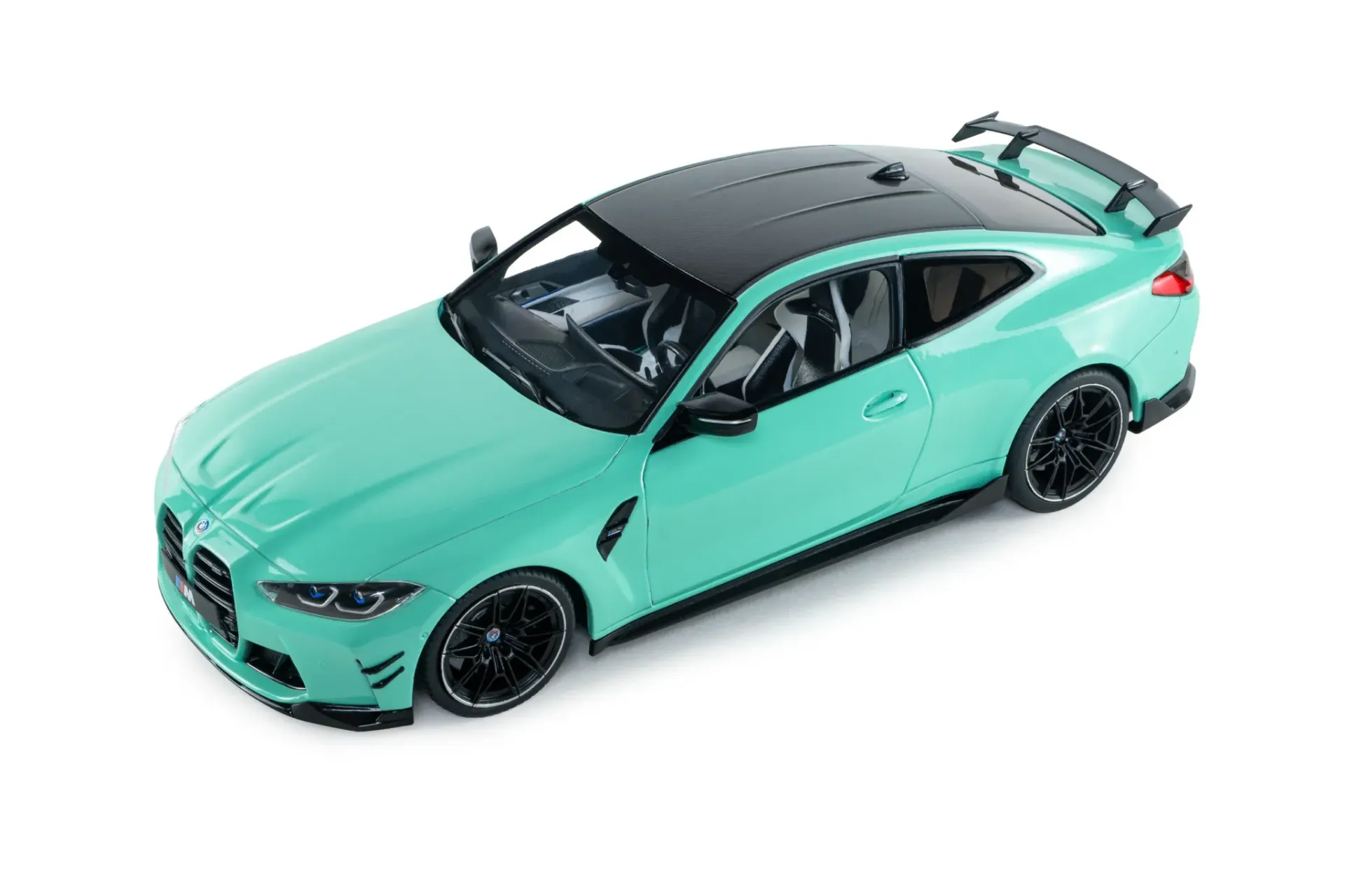 [S1814501] 1:18 BMW M4 PERFORMANCE PARTS SOLIDO WORKS TURQUOISE 2025