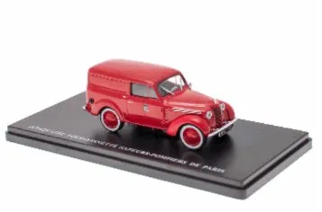 1:43 RENAULT JUVAQUATRE FOURGONNETTE SAPEURS-POMPIERS DE PARIS 1953